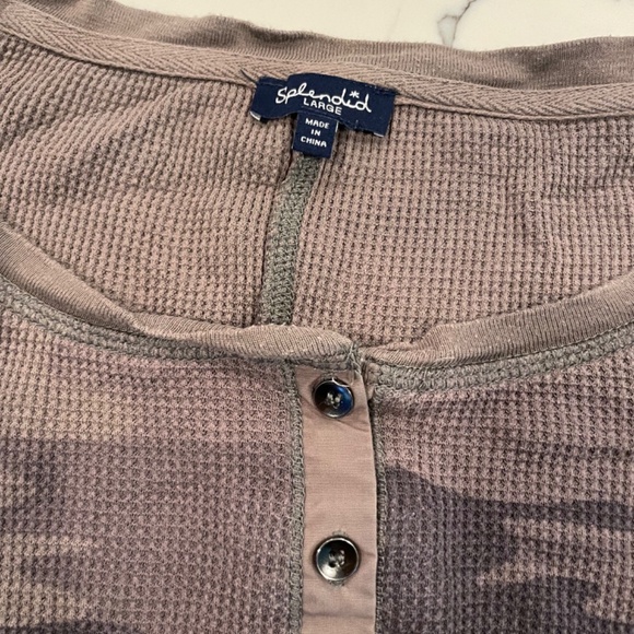 Splendid - Picture 3 of 4